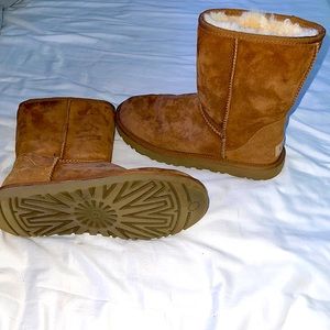 UGGS boots